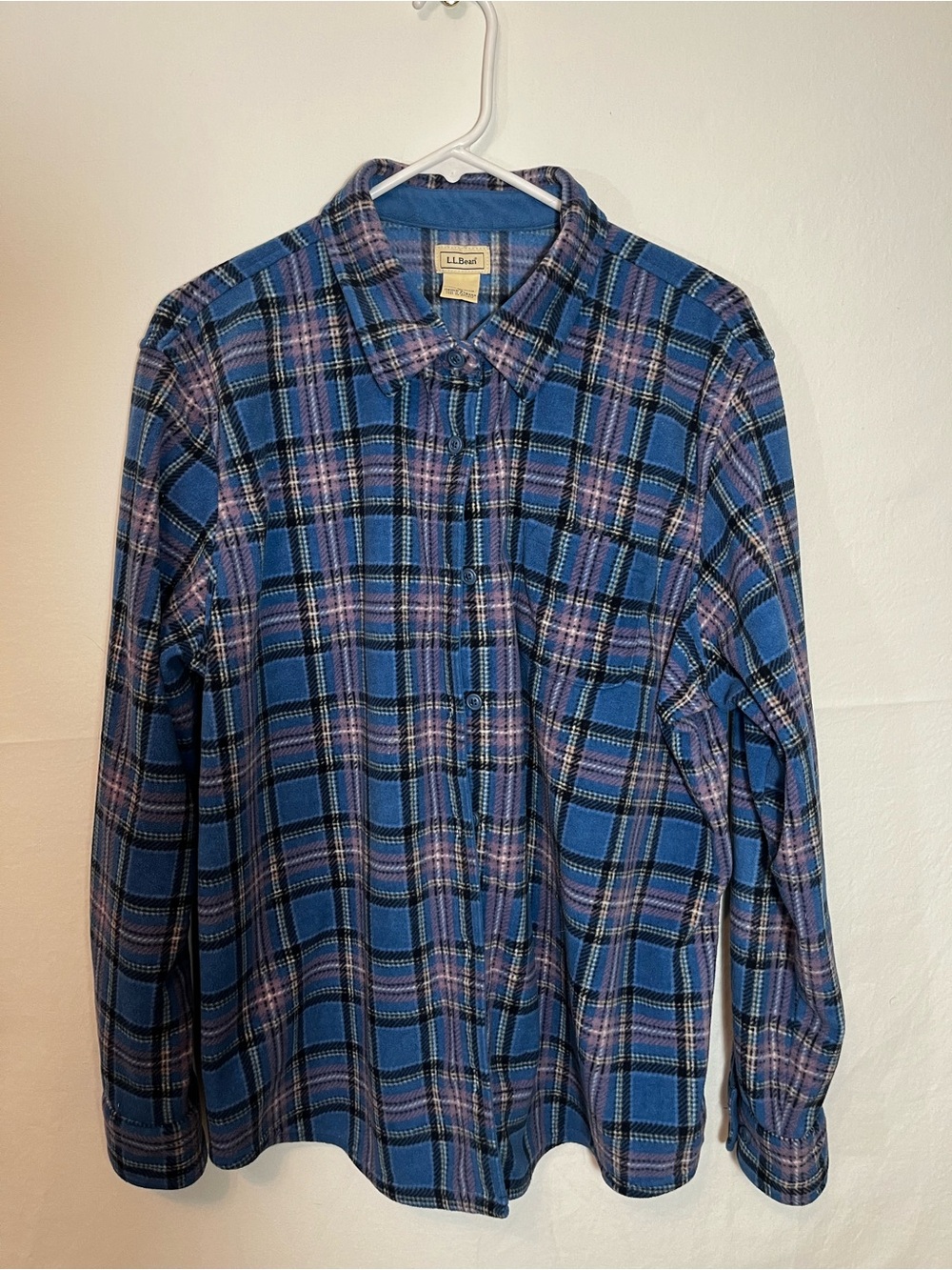 L.L. Bean Blue Plaid Button-Up Shirt - Classic Flannel Style women’s size XL